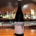 【ボーヌ レ プレヴォル/レ オレBeaune Les Prevolles 2023 Les Horees】粘土と石灰岩が混合した鉄分を含む赤く重い土壌。早く試してみたい一本